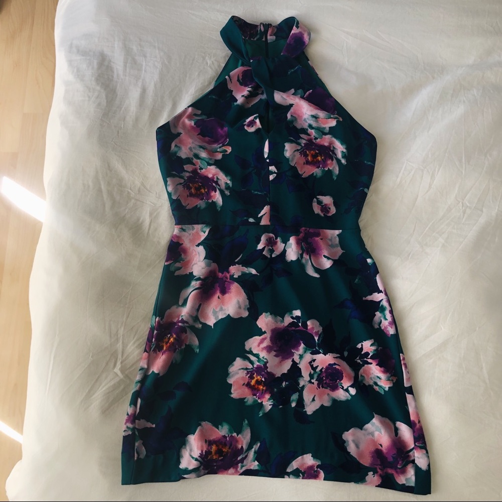Gorgeous floral dress